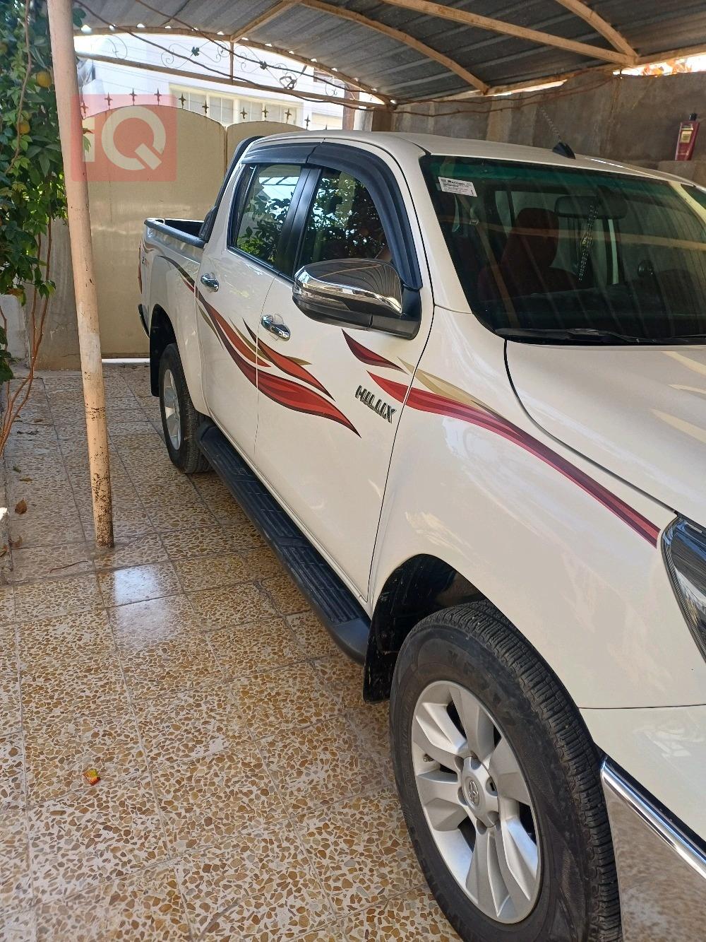 تويوتا هايلوكس